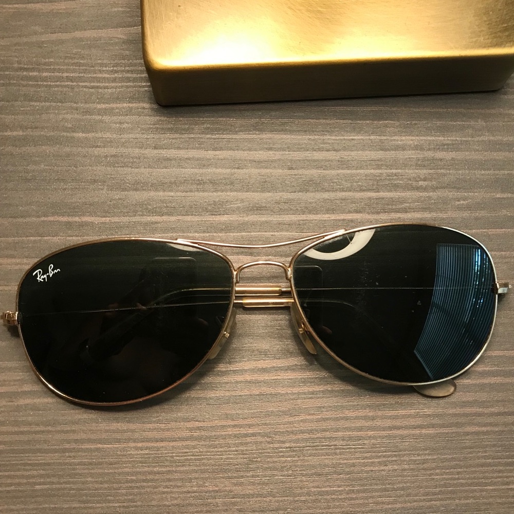 Men’s Ray-Ban sunglasses